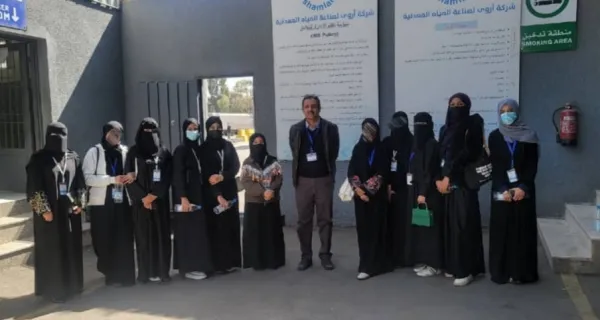 زيارة علمية لطالبات الهندسة الكيميائية المستوى الثاني إلى مصنع مياه شملان