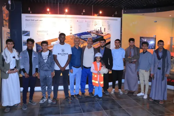 A high-quality field visit for first-year petroleum and gas engineering students to the Yemeni Geological Museum to enhance their practical and theoretical knowledge.