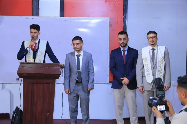 A promising engineering innovation from the UAE University: Mechatronics students present a smart project for managing hybrid energy and lighting rural Yemen with renewable energy.
