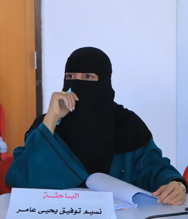 إنجاز علمي جديد يضاف لسجل تميز الجامعة.. د. نسيم عامر تنال الماجستير بامتياز في بحث يكشف إمكانات علاجية واعدة للنباتات الطبية