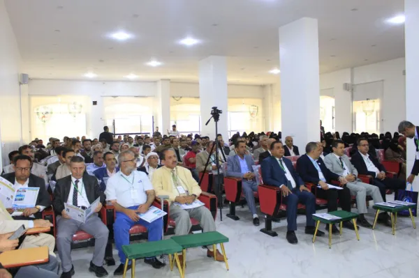 الجامعة الإماراتية تشارك في تدشين مسابقة القرآن الكريم الثالثة لطلبة الجامعات وكليات المجتمع الحكومية والأهلية