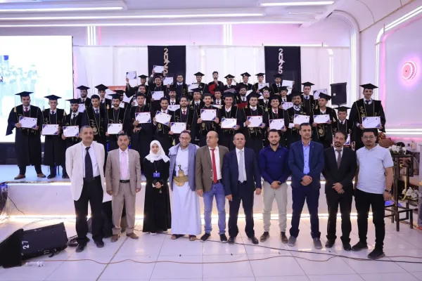 حفل فني طلابي لتوديع الدفعة الثامنة دفعة المستقبل من عدد من تخصصات الهندسة