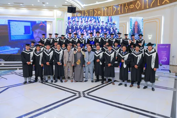 حفل فني طلابي لتوديع الدفعة السادسة من قسم الصيدلة السريرية بالجامعة الإماراتية الدولية حفل فني طلابي لتوديع الدفعة السادسة من قسم الصيدلة السريرية بالجامعة الإماراتية الدولية