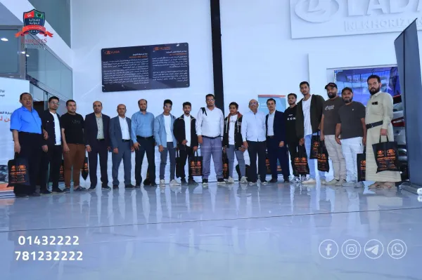 كلية الهندسة وتكنولوجيا المعلومات بالجامعة الإماراتية الدولية تنظم زيارة إلى شركة لادا للسيارات