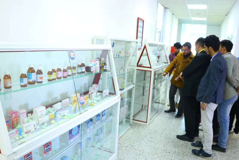 قسم الصيدلة السريرية ينظم زيارة علمية لطلاب القسم المستوى الثالث إلى مصنع سبأ فارما للأدوية