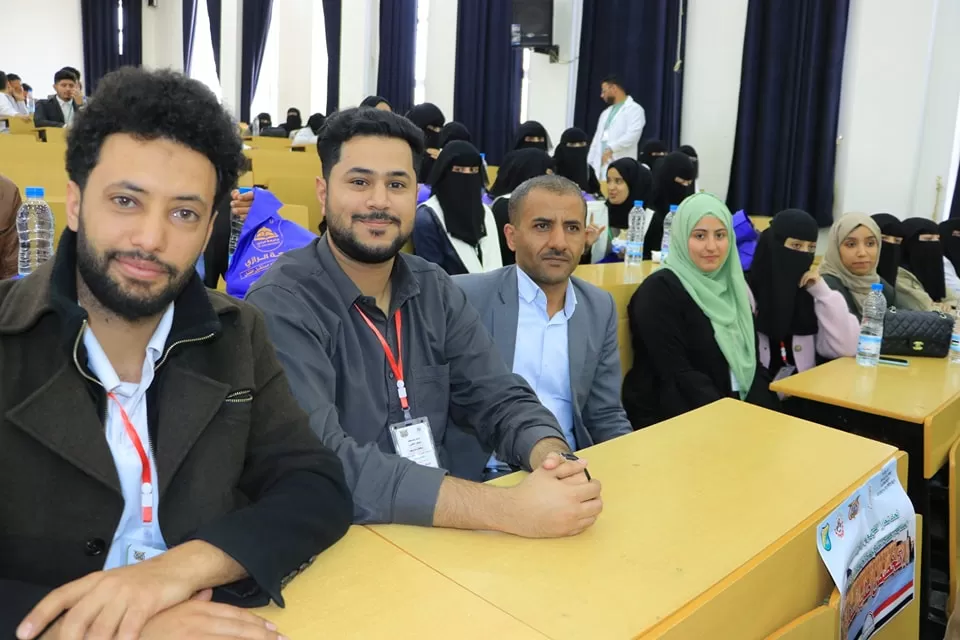 الجامعة الإماراتية تشارك في المسابقة العلمية الثانية لطلبة الجامعات اليمنية