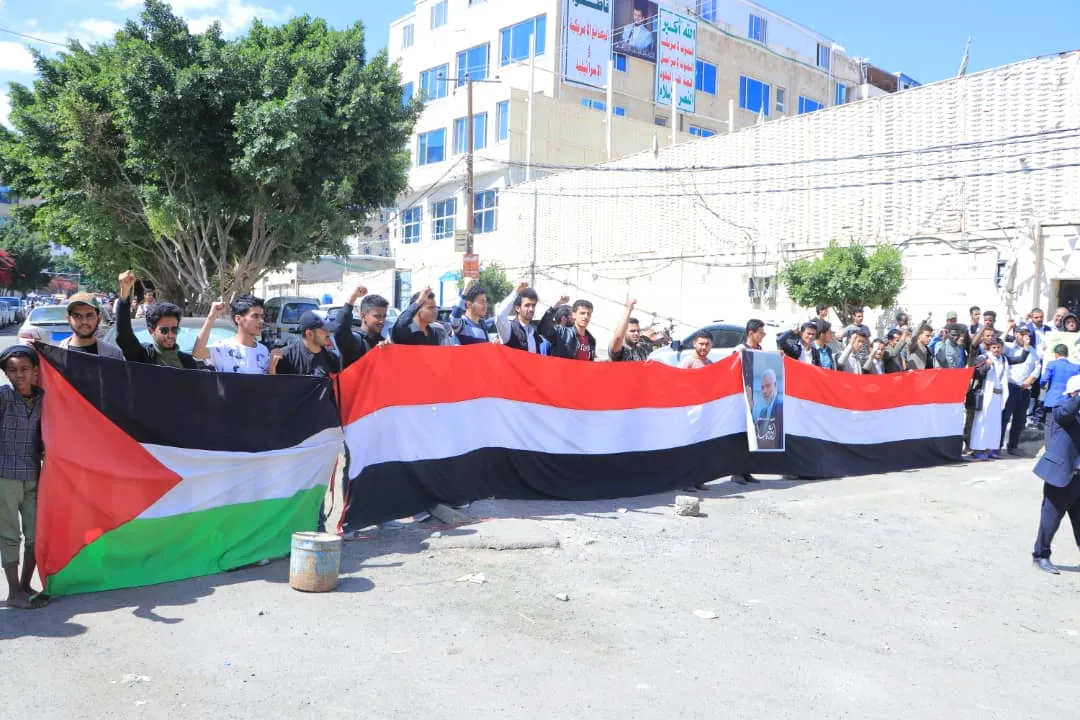 الجامعة الإماراتية الدولية تنظم وقفة تضامنية مع الشعب الفلسطيني واللبناني تحت شعار “مع غزة ولبنان صف واحد كالبيان”