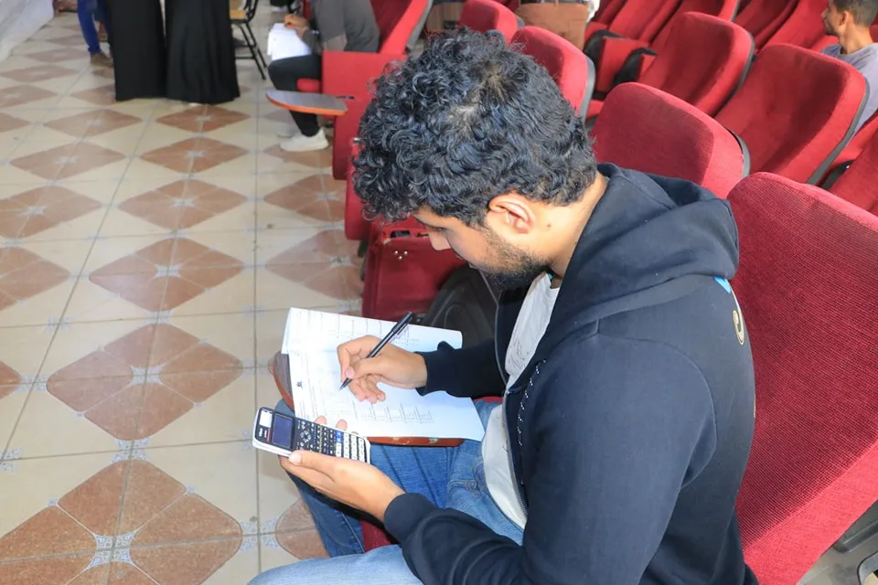 تدشين الإمتحانات النهائية للفصل الدراسي الأول من العام الجامعي 1446ه‍ الموافق 2024-2025 في كلية طب الأسنان
