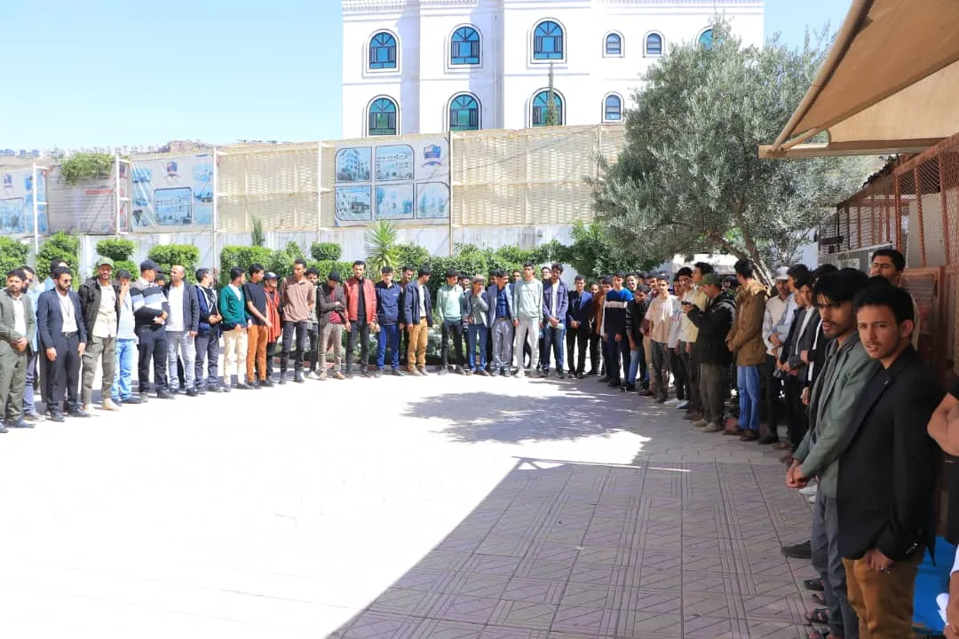 الجامعة الإماراتية الدولية تنظم وقفة تضامنية مع فلسطين ولبنان تحت شعار:” وفاء للشهداء القادة .. مع غزة ولبنان حتى النصر”