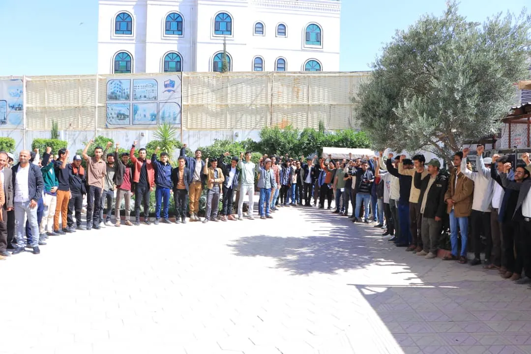 الجامعة الإماراتية الدولية تنظم وقفة تضامنية مع فلسطين ولبنان تحت شعار:” وفاء للشهداء القادة .. مع غزة ولبنان حتى النصر”
