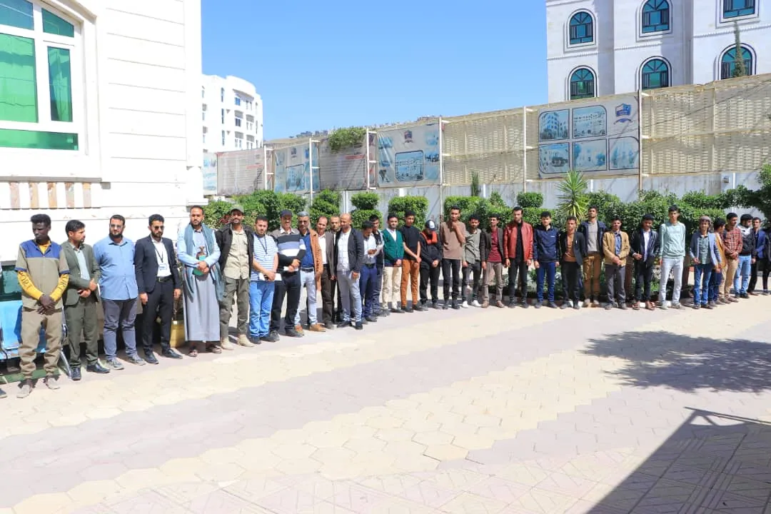 الجامعة الإماراتية الدولية تنظم وقفة تضامنية مع فلسطين ولبنان تحت شعار:” وفاء للشهداء القادة .. مع غزة ولبنان حتى النصر”