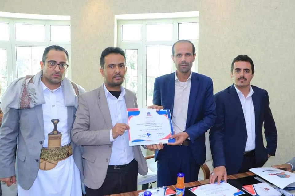 الجامعة الإماراتية تحتفي باليوم العالمي للمحاسبة بتكريم موظفي الحسابات في الإدارات المالية