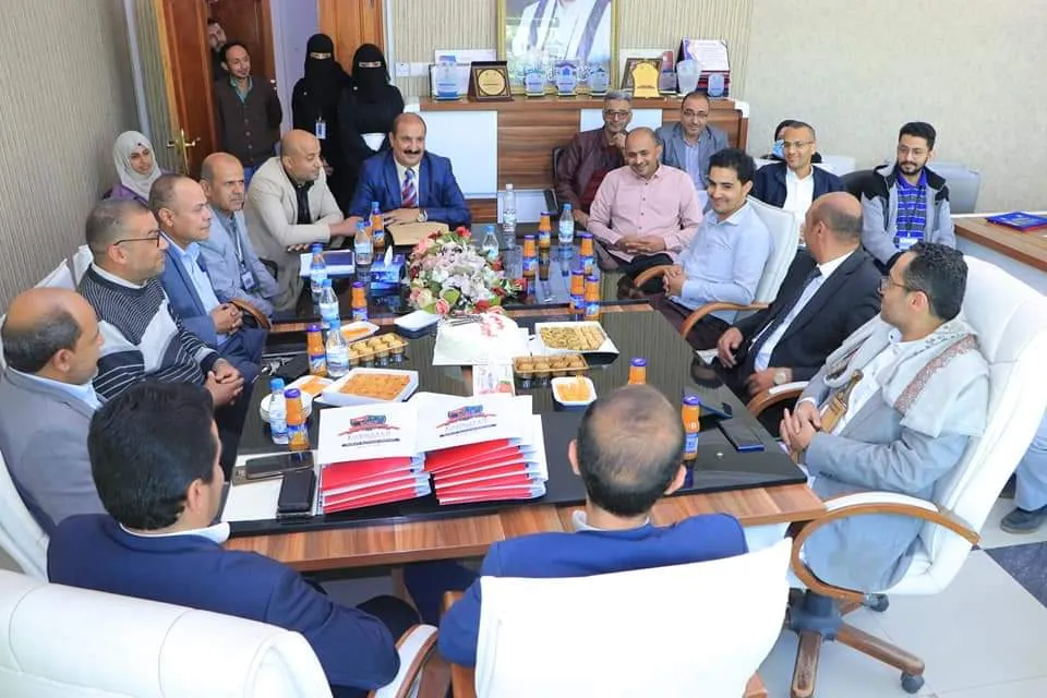 الجامعة الإماراتية تحتفي باليوم العالمي للمحاسبة بتكريم موظفي الحسابات في الإدارات المالية
