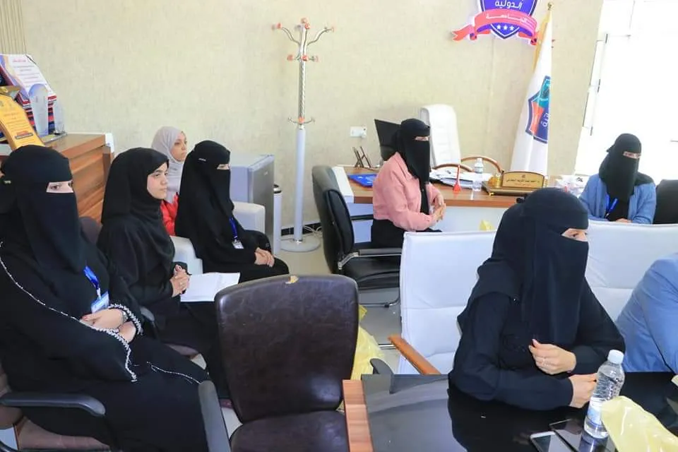 الجامعة الإماراتية تحتفي باليوم العالمي للجودة بتكريم عمادة الجودة والكليات والشؤون الأكاديمية