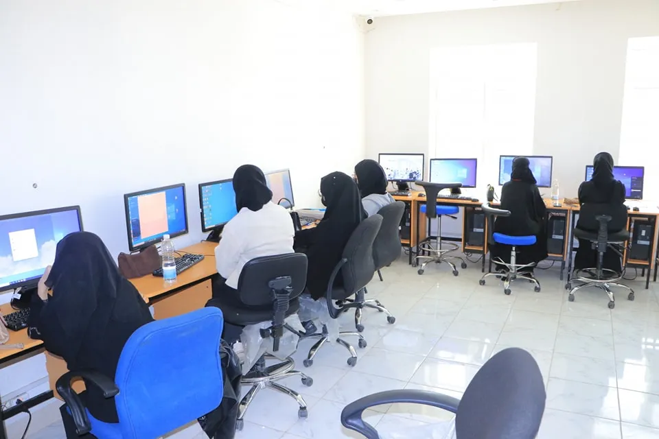 مركز التدريب والتأهيل بالجامعة يدشن دورة الرخصة الدولية لقيادة الحاسوب ICDL