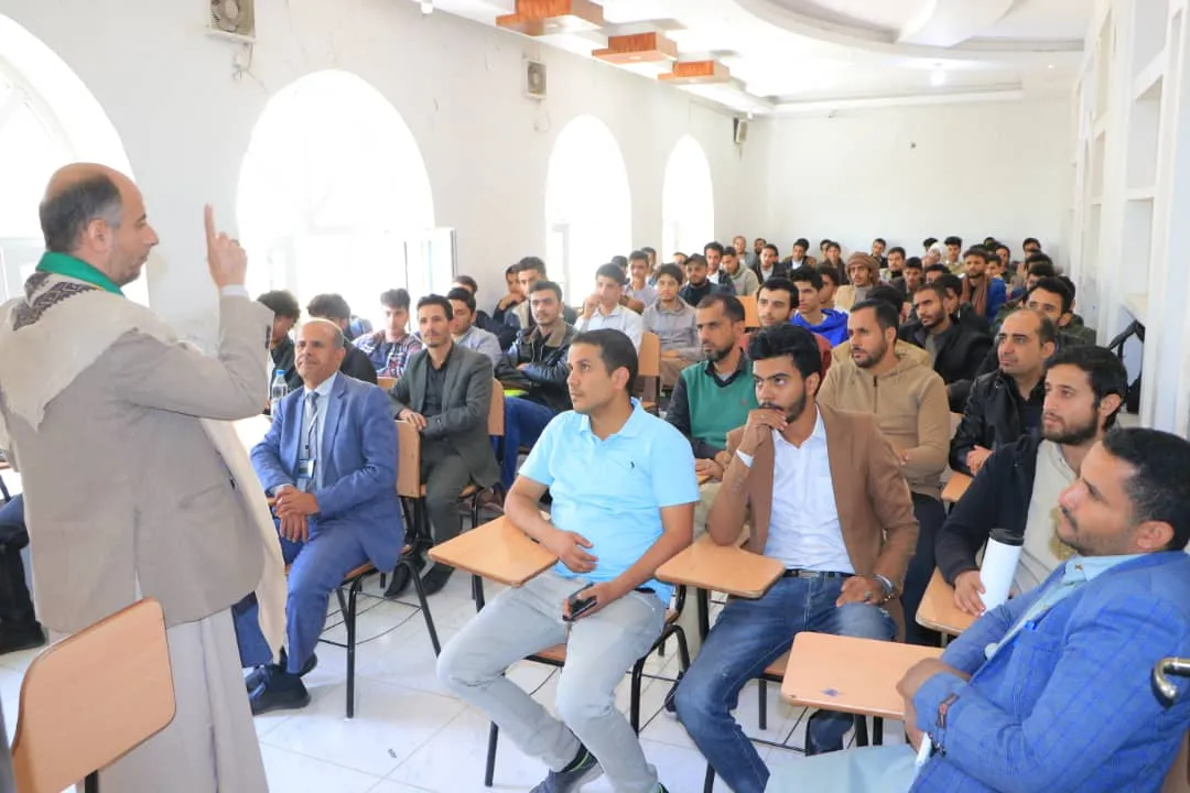 The College of Engineering at the United Arab Emirates University organizes a symposium entitled “Martyrdom is a gift that God meets with a gift” as part of the activities commemorating the annual anniversary of the martyr