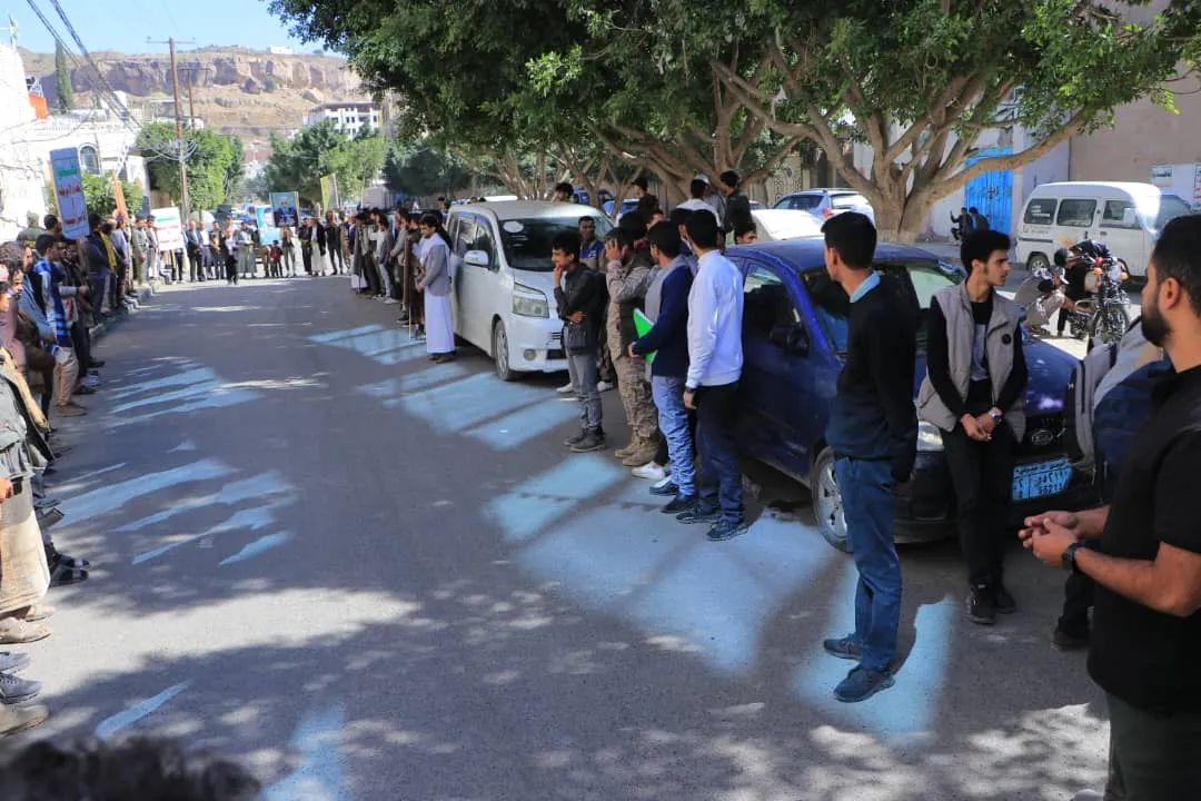 وقفة تضامنية بالجامعة الإماراتية الدولية تبارك الانتصارالتاريخي لحزب الله في لبنان وتؤكد الوقوف مع غزة حتى النصر
