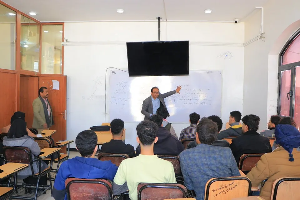 تدشين الفصل الدراسي الثاني للمستوى الأول من العام الجامعي 1446ه‍. الموافق 2024-2025م في كلية العلوم الإدارية والمالي