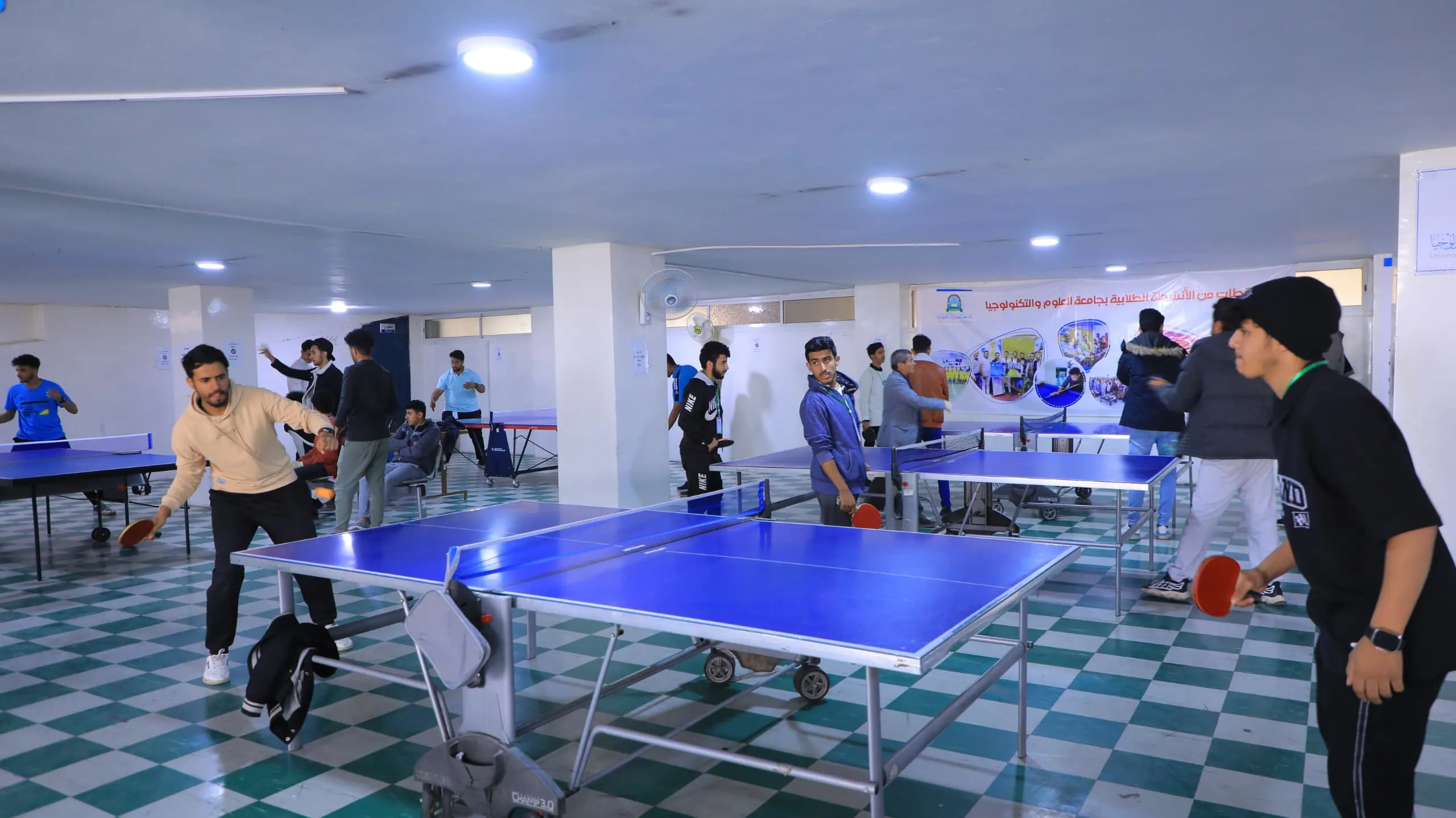 الجامعة الإماراتية تشارك في البطولة الرياضية في ألعاب ” تنس الطاولة، البلياردو، الطائرة” بين طلبة الجامعات اليمنية