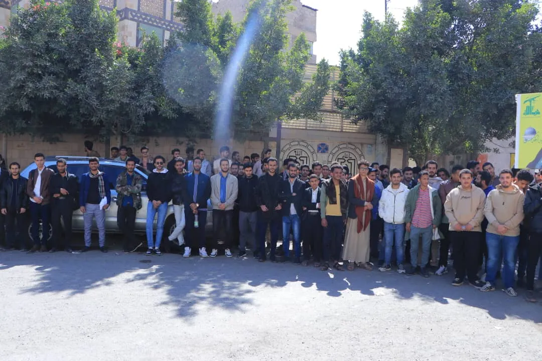 بمشاركة العلامة محمد مفتاح وقفة تضامنية لمنتسبي الجامعة الإماراتية الدولية مع الشعب الفلسطيني بعنوان "جهاداً في سبيل الله ونصرةً لغزة سنواجه كل الطواغيت"