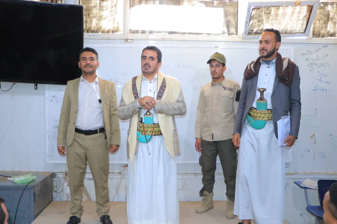 أمين عام الجامعة يتفقد سير الدورات التدريبية العلمية التخصصية لطلبة كليتي الطب والهندسة