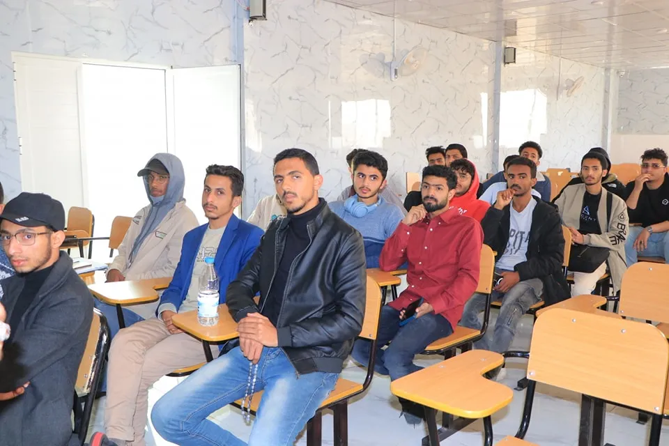 ورشة عمل عملية حول التوجهات المعمارية ووسائل الإخراج المعماري الحديث لطلبة قسم الهندسة المعمارية المستوى الثالث والرابع