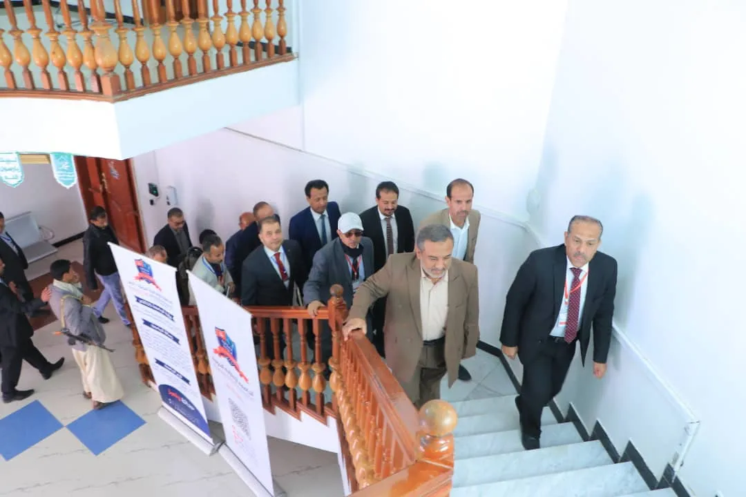 اللجنة الإشرافية العليا للتقييم تنظم نزول ميداني لتقييم برامج الدراسات العليا بالجامعة الإماراتية الدولية