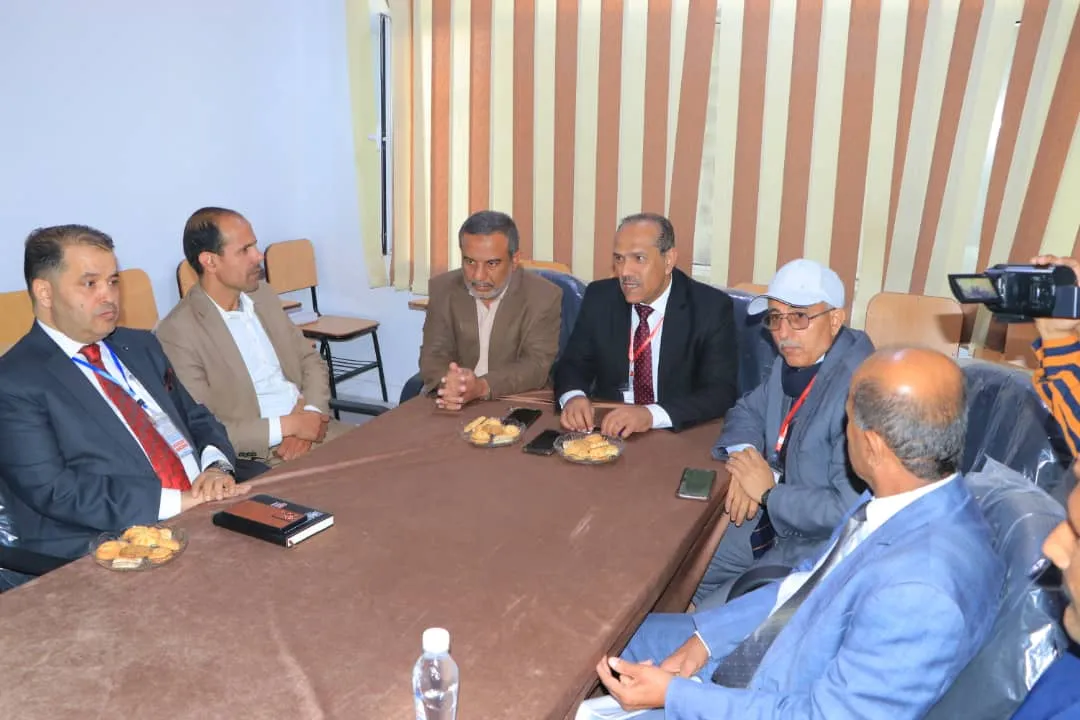 اللجنة الإشرافية العليا للتقييم تنظم نزول ميداني لتقييم برامج الدراسات العليا بالجامعة الإماراتية الدولية