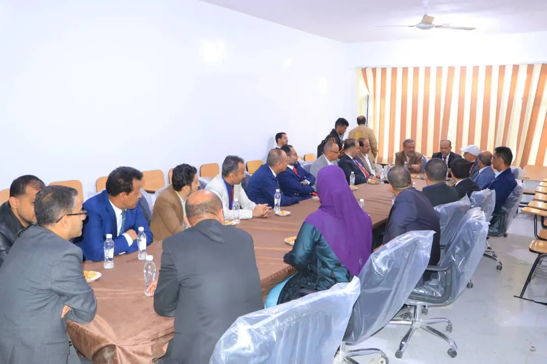 اللجنة الإشرافية العليا للتقييم تنظم نزول ميداني لتقييم برامج الدراسات العليا بالجامعة الإماراتية الدولية