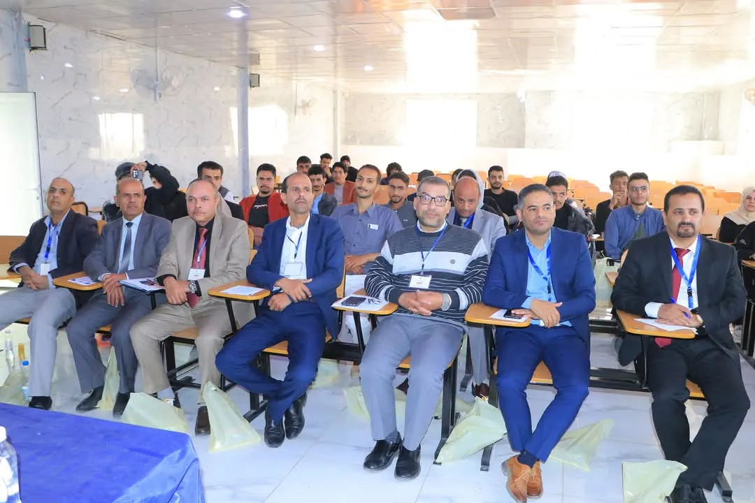 عمادة الدراسات العليا تنظم ندوة علمية حول تطبيقات الذكاء الإصطناعي في مجال الأعمال