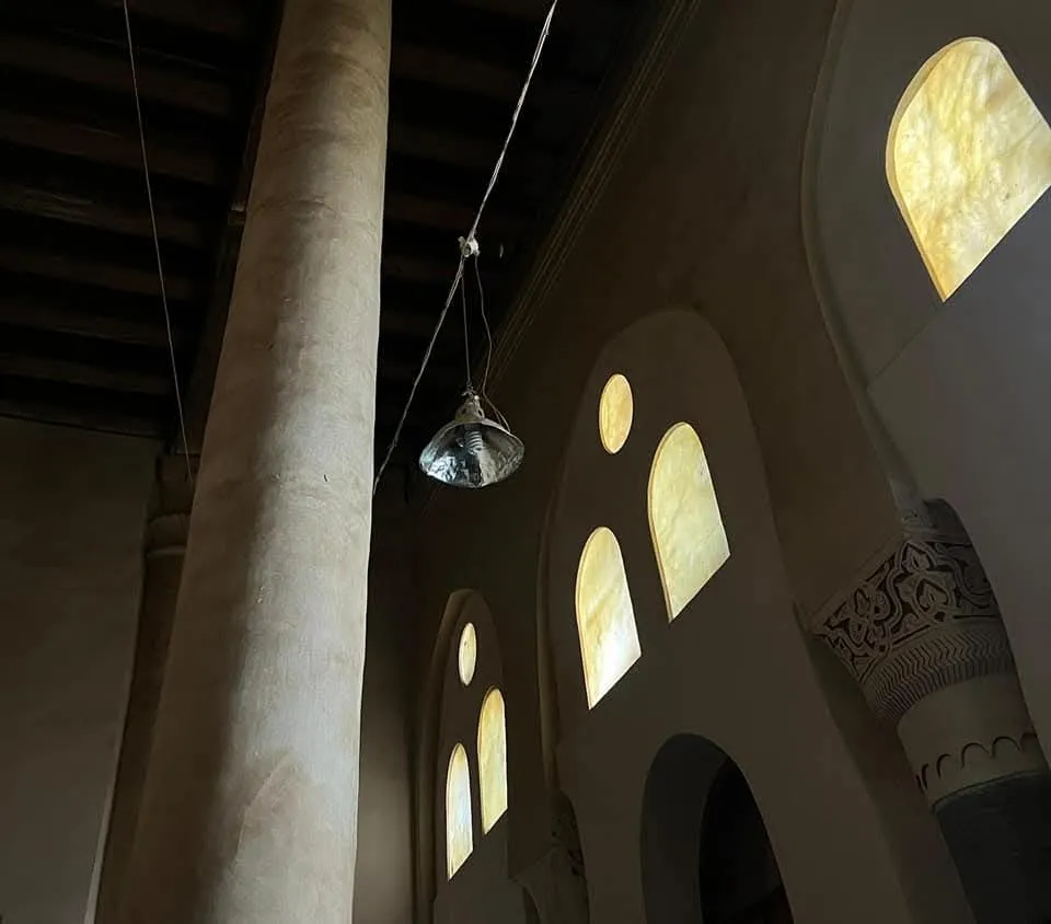 زيارة علمية لطالبات قسم الهندسة المعمارية المستوى الثاني إلى مدينة شبام كوكبان التاريخية