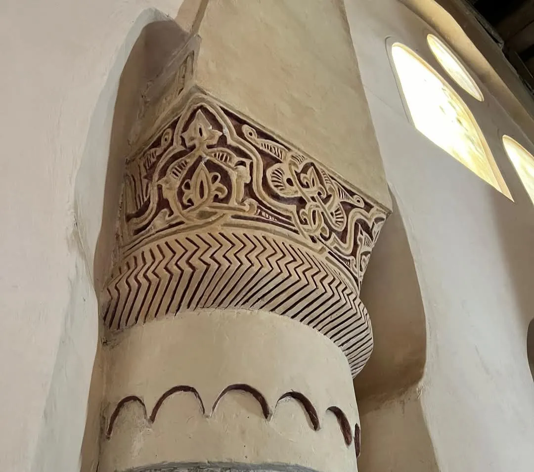 زيارة علمية لطالبات قسم الهندسة المعمارية المستوى الثاني إلى مدينة شبام كوكبان التاريخية