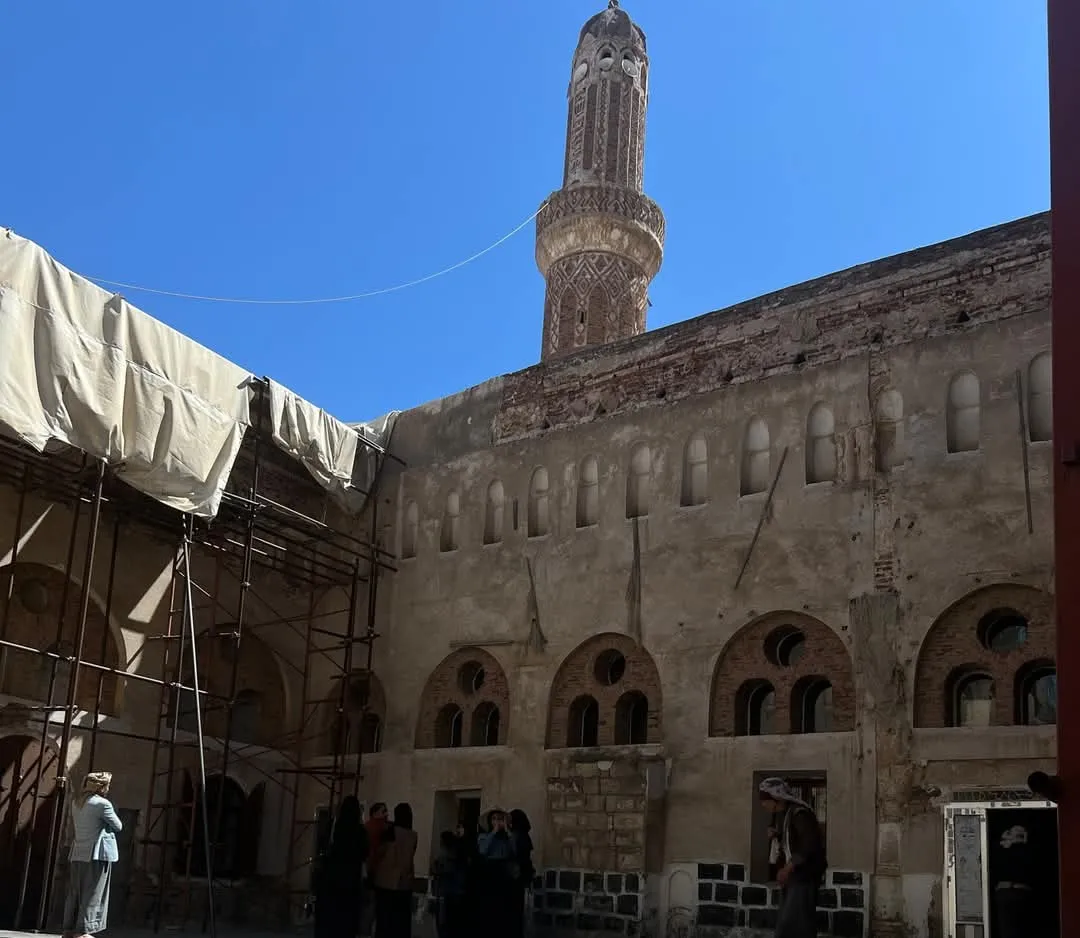 زيارة علمية لطالبات قسم الهندسة المعمارية المستوى الثاني إلى مدينة شبام كوكبان التاريخية
