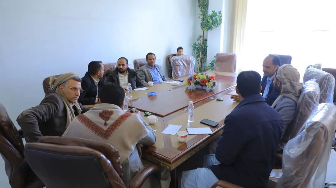 مناقشة التحضيرات للمؤتمر العلمي الأول للجامعات اليمنية "ط.. وفان الاق.. صى"