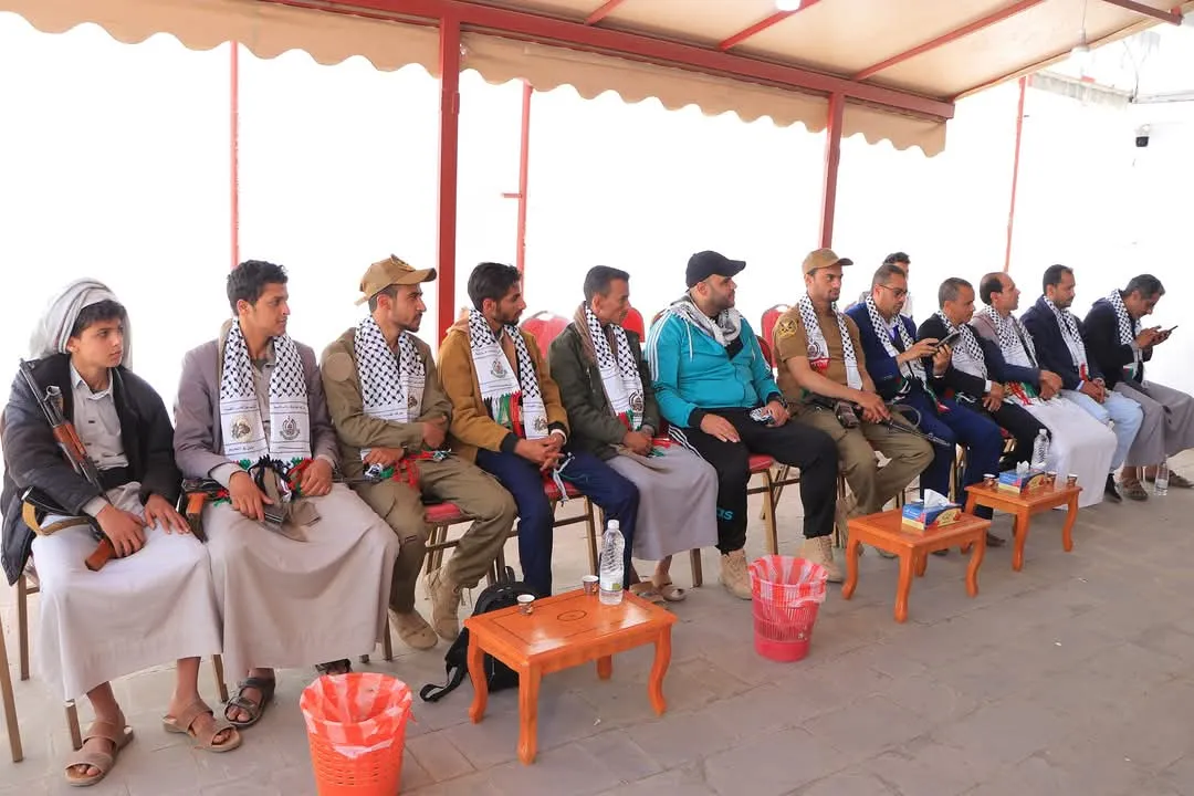 اللجنة الإشرافية لمؤتمر الجامعات اليمنية تزور مكتب حماس للعزاء في استشهاد الضيف ورفاقه