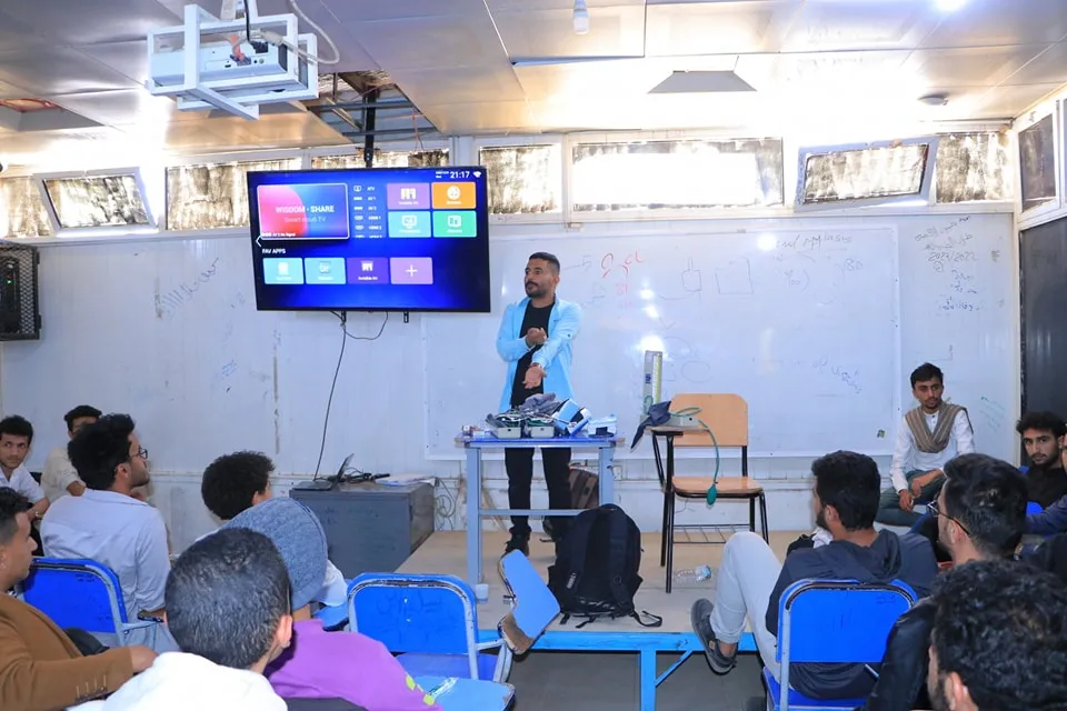 إختتام دورة الإسعافات الأولية لطلبة كلية الطب والعلوم  المستوى الأول بالتعاون مع الهلال الأحمر اليمني