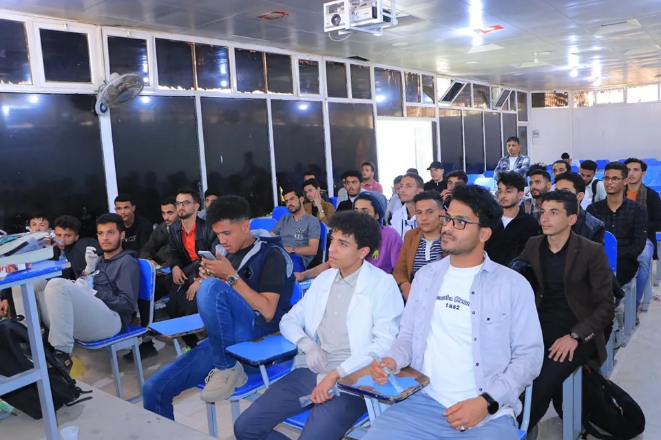 إختتام دورة الإسعافات الأولية لطلبة كلية الطب والعلوم  المستوى الأول بالتعاون مع الهلال الأحمر اليمني