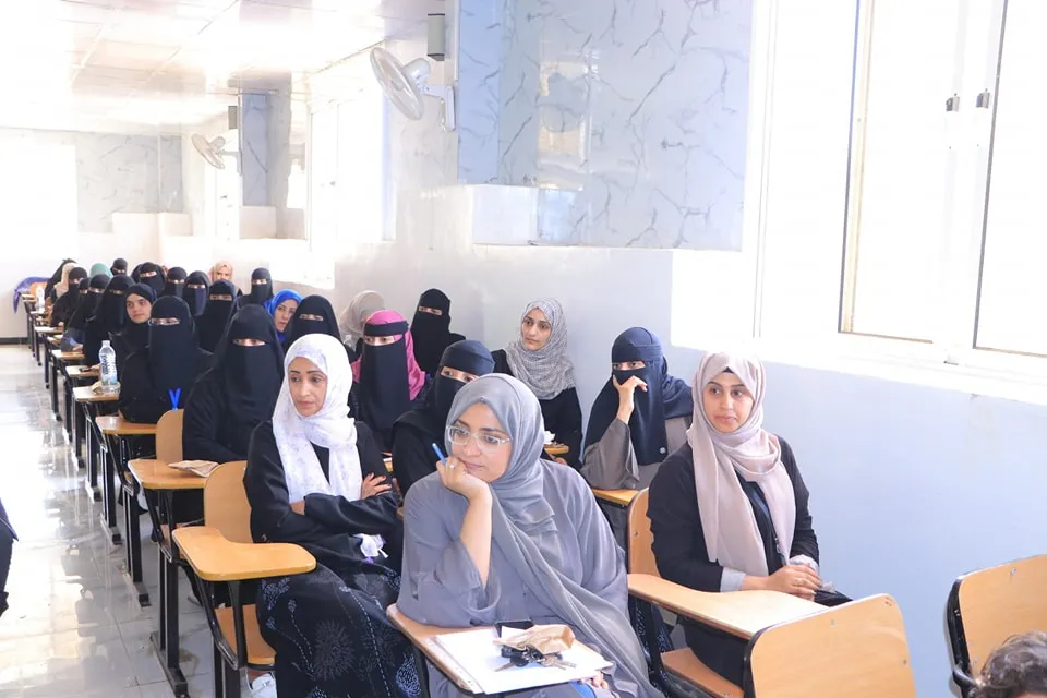 The Emirates International University resumes classes after the Eid Al Fitr holiday with an expanded meeting of academic and administrative staff.