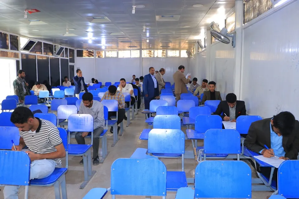تدشين الإمتحانات النهائية للفصل الدراسي الثاني من العام الجامعي 1446ه‍ الموافق 2024-2025م في كلية الطب والعلوم الصحية
