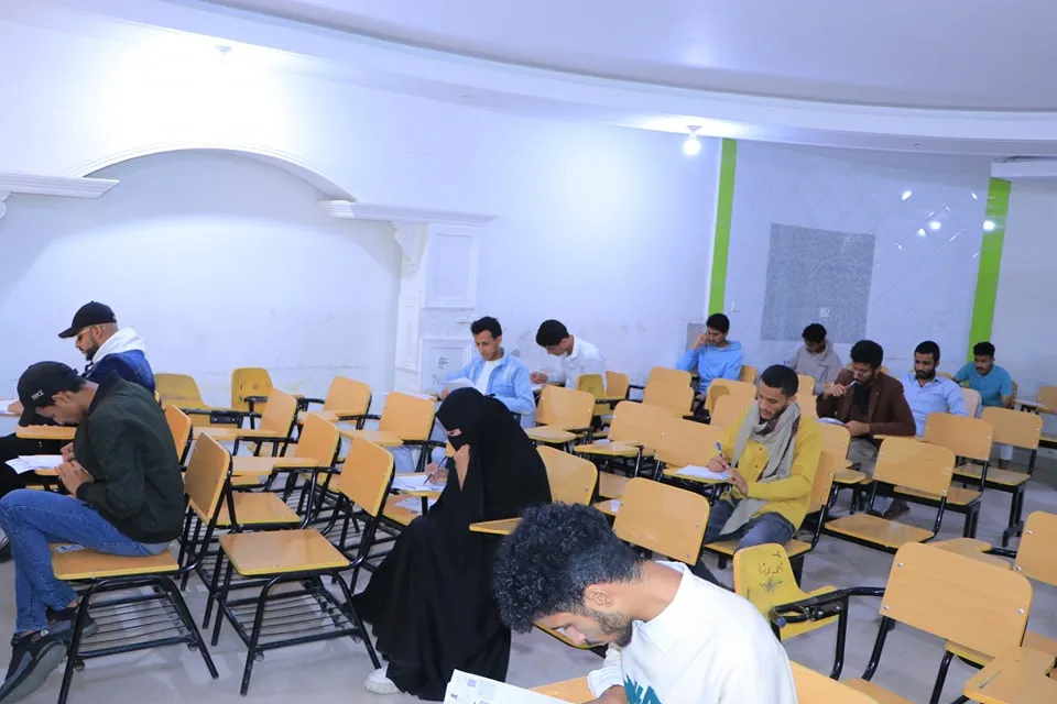 تدشين الإمتحانات النهائية للفصل الدراسي الثاني لطلبة المستوى الأول بكلية الهندسة وتكنولوجيا المعلومات