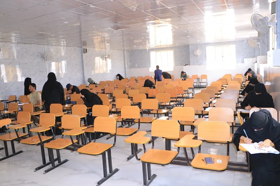 تدشين الإمتحانات النهائية للفصل الدراسي الثاني لطلبة المستوى الأول بكلية طب الأسنان