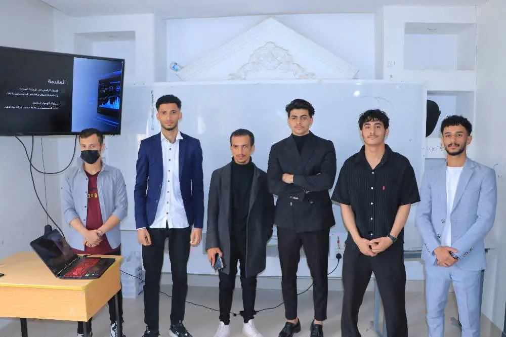 Continuing discussion of graduation projects for students of the College of Engineering and Information Technology at the university for the academic year 1446 AH