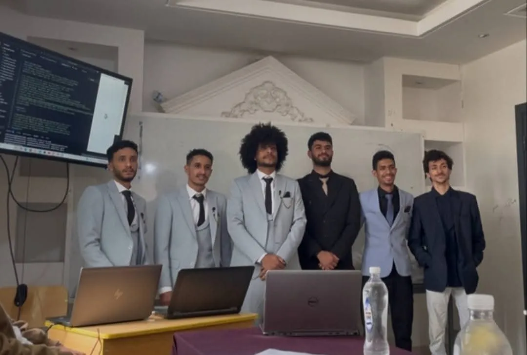 إستمرار مناقشة مشاريع التخرج لطلبة كلية الهندسة وتكنولوجيا المعلومات بالجامعة للعام الجامعي 1446ه‍