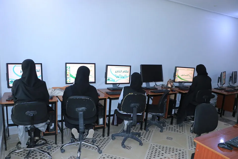 الجامعة الإماراتية الدولية تُدشّن البرنامج التدريبي الصيفي المؤهل لسوق العمل لطلبتها