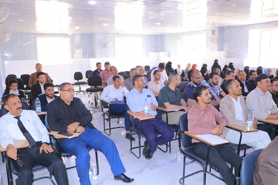 مجلس الإعتماد الأكاديمي يختتم أعمال النزول الميدانية لفريق المراجعين الخارجيين لبرنامج إدارة الأعمال الدولية بالجامعة الإماراتية الدولية