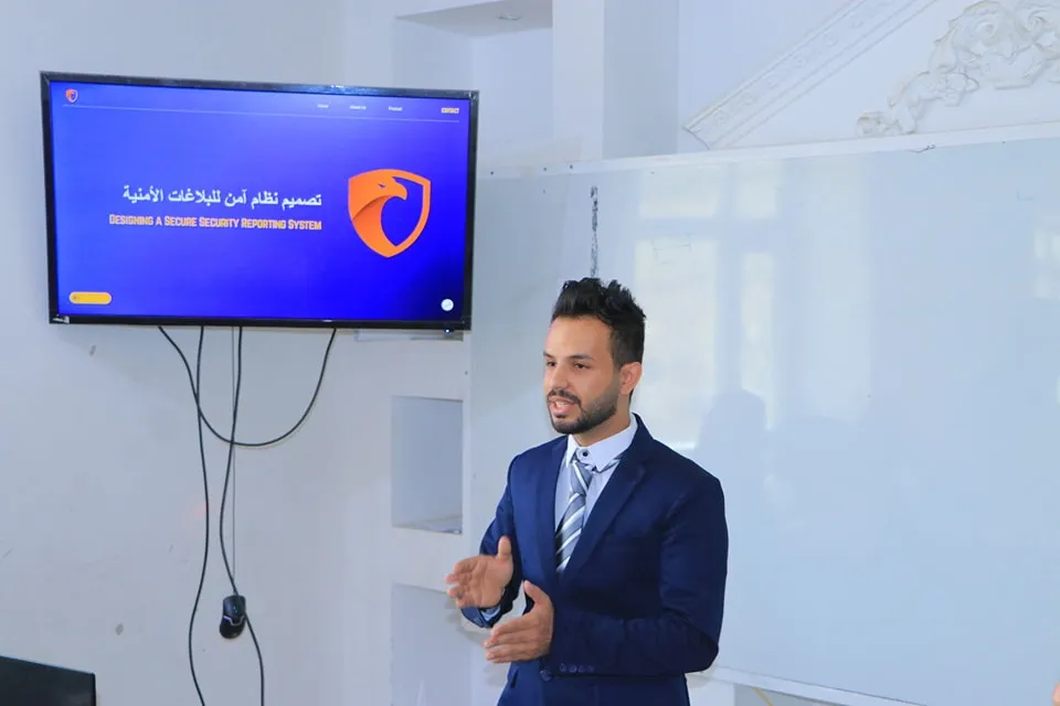 طلبة من قسم أمن المعلومات يبتكرون نظاماً أمنياً ذكياً يعزز قدرات أجهزة الأمن ويساهم في مكافحة الجريمة