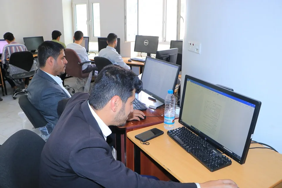 تدشين الدورة التدريبية في قيادة الحاسوب ICDL لطلبة الجامعة من مختلف التخصصات