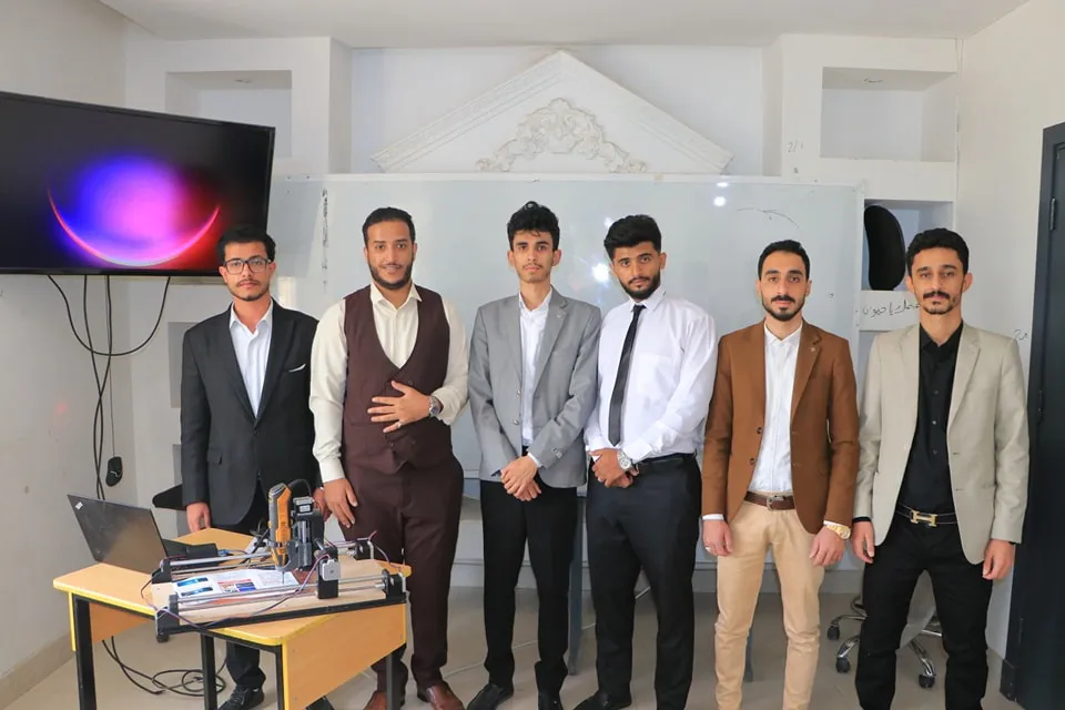 Discussion of an innovative graduation project for an advanced CNC machine for drilling electronic circuit boards for students from the Mechatronics Engineering Department.