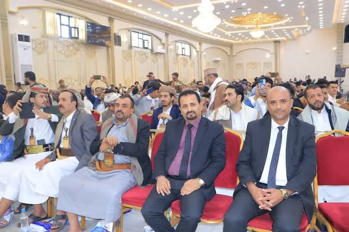 The Emirates International University celebrated the farewell of the eighth batch of the Accounting Department in a festive atmosphere filled with pride and achievement.