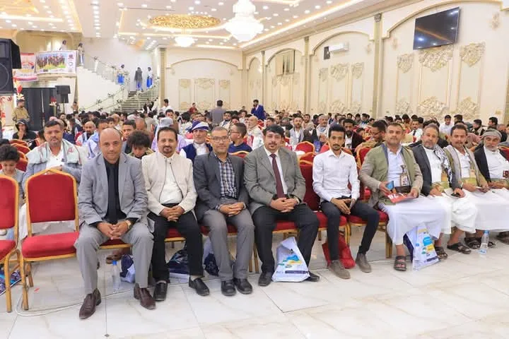حفل فني طلابي لتوديع الدفعة الثامنة من قسم إدارة الأعمال الدولية "إنجليزي" بالجامعة للعام الجامعي 1446ه‍